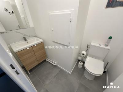 For rent Champs-sur-marne 7 rooms 11 m2 Seine et marne (77420) photo 1