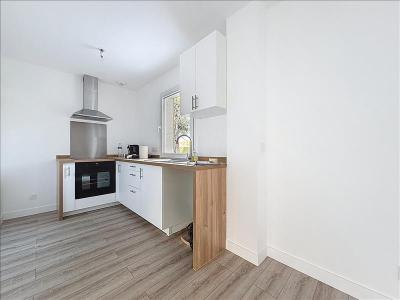 For rent Nemours 4 rooms 90 m2 Seine et marne (77140) photo 1