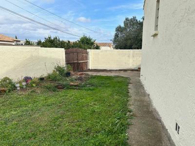 For sale Fos-sur-mer 4 rooms 89 m2 Bouches du Rhone (13270) photo 2