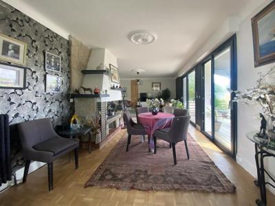 For sale Auray 4 rooms 133 m2 Morbihan (56400) photo 1