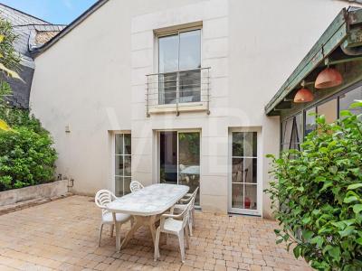 For sale Nantes 6 rooms 183 m2 Loire atlantique (44000) photo 0