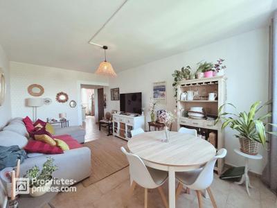 For sale Orange 3 rooms 65 m2 Vaucluse (84100) photo 0