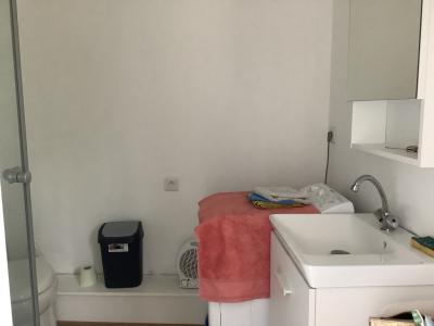 For rent Faches-thumesnil 2 rooms 46 m2 Nord (59155) photo 3