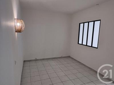 For rent Meze 2 rooms 49 m2 Herault (34140) photo 4