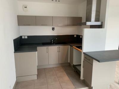 For rent Rennes 3 rooms 67 m2 Ille et vilaine (35000) photo 1