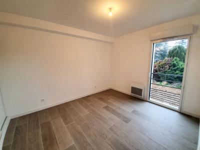Louer Appartement 63 m2 Saint-cyr-sur-loire