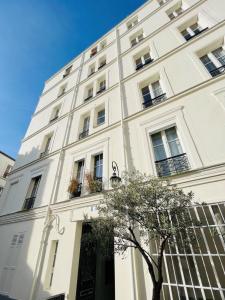 For sale Paris-18eme-arrondissement 4 rooms 113 m2 Paris (75018) photo 0
