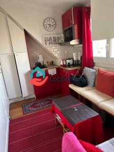 For rent Paris-18eme-arrondissement 1 room 15 m2 Paris (75018) photo 0