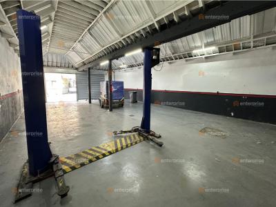 Louer Commerce 144 m2 Roubaix