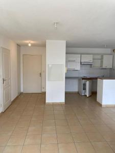 For sale Bordeaux 2 rooms 47 m2 Gironde (33300) photo 0
