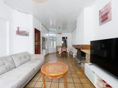 For sale Armentieres 4 rooms 85 m2 Nord (59280) photo 1