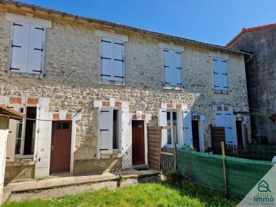 For sale Touvre 150 m2 Charente (16160) photo 0