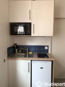 For rent Rennes 1 room 15 m2 Ille et vilaine (35000) photo 3