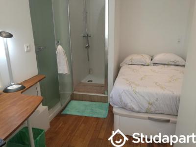 For rent Paris-16eme-arrondissement 1 room 10 m2 Paris (75016) photo 0