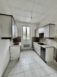 Acheter Immeuble  335000 euros