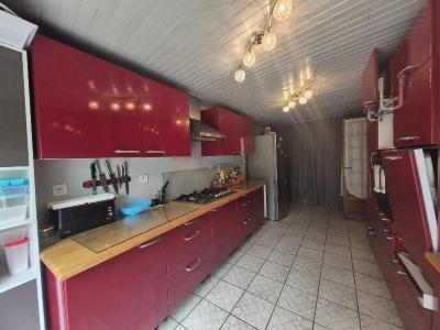 For sale 4 rooms 123 m2 Charente maritime (17160) photo 3