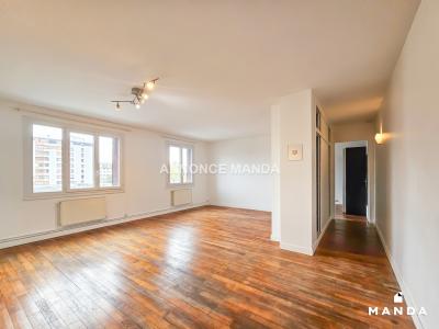 For rent Nanterre 2 rooms 56 m2 Hauts de Seine (92000) photo 0