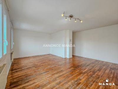 For rent Nanterre 2 rooms 56 m2 Hauts de Seine (92000) photo 1