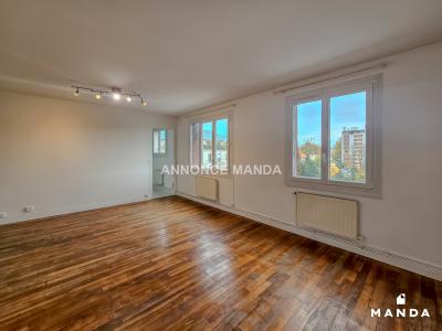 For rent Nanterre 2 rooms 56 m2 Hauts de Seine (92000) photo 2
