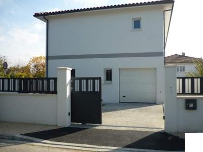 For rent Villenave-d'ornon 4 rooms 90 m2 Gironde (33140) photo 1