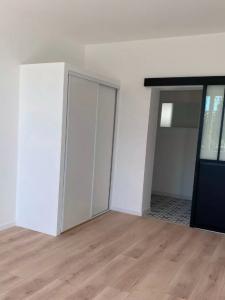 For rent Saint-medard-d'eyrans 4 rooms 100 m2 Gironde (33650) photo 2