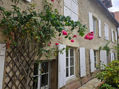 For sale Cusset 5 rooms 146 m2 Allier (03300) photo 0