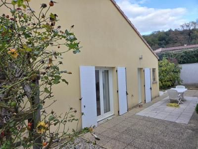 For sale Montelimar 3 rooms 82 m2 Drome (26200) photo 2
