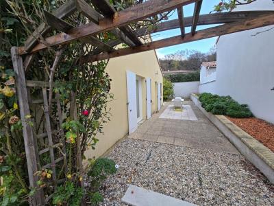 For sale Montelimar 3 rooms 82 m2 Drome (26200) photo 4