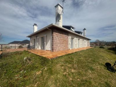 For sale Buros 6 rooms 233 m2 Pyrenees atlantiques (64160) photo 0