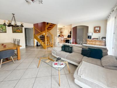 Acheter Maison Uzes 399000 euros