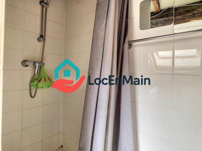 Louer Appartement Paris-9eme-arrondissement 820 euros