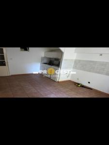 For rent Marseille-5eme-arrondissement 2 rooms 45 m2 Bouches du Rhone (13005) photo 4