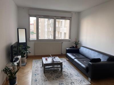 For rent Lyon-3eme-arrondissement 2 rooms 47 m2 Rhone (69003) photo 1