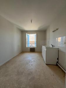 Annonce Location 4 pices Appartement Saint-trivier-sur-moignans 01