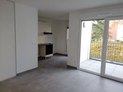 For rent Villefranche-sur-saone 2 rooms 40 m2 Rhone (69400) photo 3