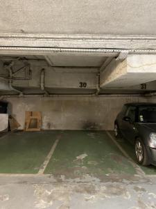 Annonce Location Parking Paris-17eme-arrondissement 75