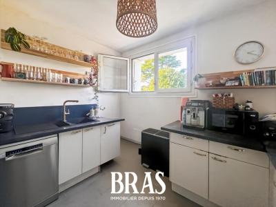 For sale Nantes 3 rooms 67 m2 Loire atlantique (44300) photo 2