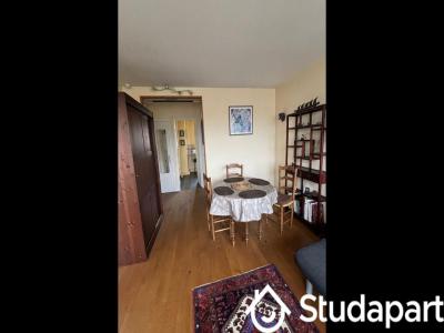 For rent Clichy 2 rooms 42 m2 Hauts de Seine (92110) photo 3