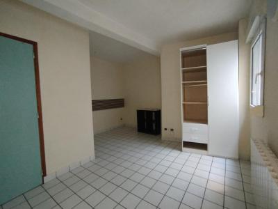 For rent Clermont-ferrand 1 room 20 m2 Puy de dome (63000) photo 0