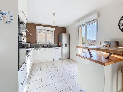 For sale 5 rooms 100 m2 Bas rhin (67130) photo 2