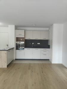 For rent Ecully 3 rooms 74 m2 Rhone (69130) photo 1