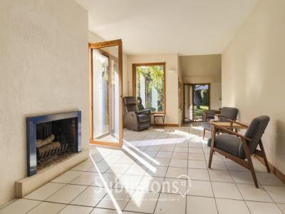 For sale Vannes 7 rooms 135 m2 Morbihan (56000) photo 2