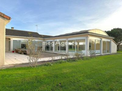 Acheter Maison 322 m2 Pleumartin