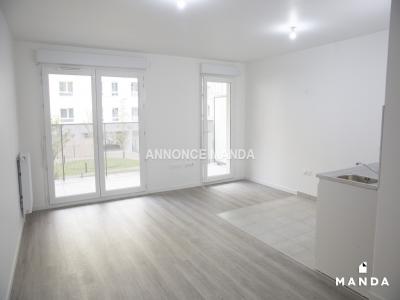 For rent Bagneux 2 rooms 55 m2 Hauts de Seine (92220) photo 0