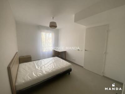 Louer Appartement 40 m2 Beaurecueil