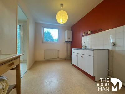 For sale Nantes 3 rooms 67 m2 Loire atlantique (44300) photo 4