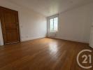 For rent Apartment Pont-sainte-maxence  45 m2 3 pieces