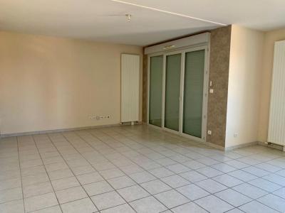 Acheter Appartement 68 m2 Saint-remy
