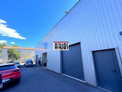 Louer Local commercial Hyeres Var