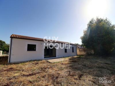 For sale Saint-saturnin-du-bois 4 rooms 132 m2 Charente maritime (17700) photo 0